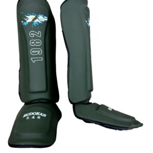 Tibial con Empeine Budokan 1982 Importado